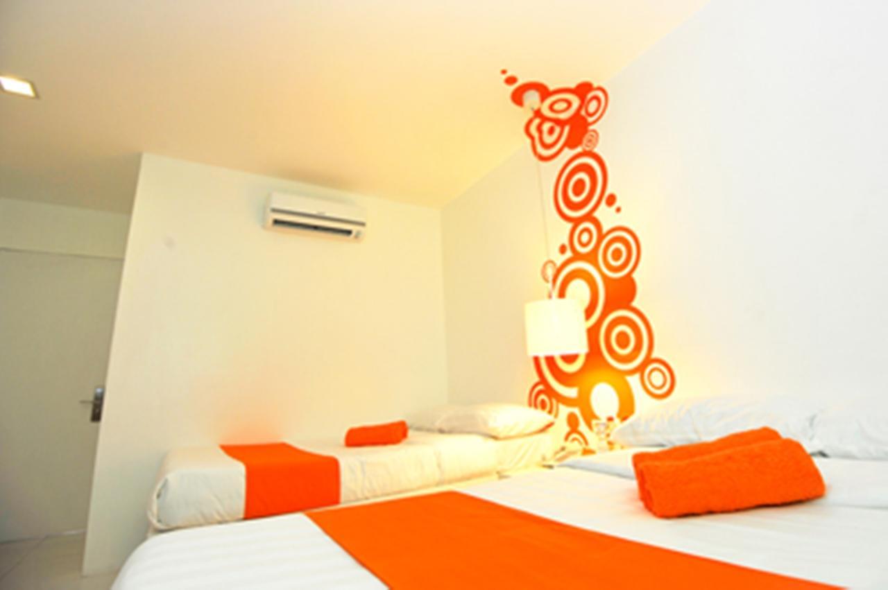 Islands Stay Hotels - Uptown Cebu Stadt Exterior foto