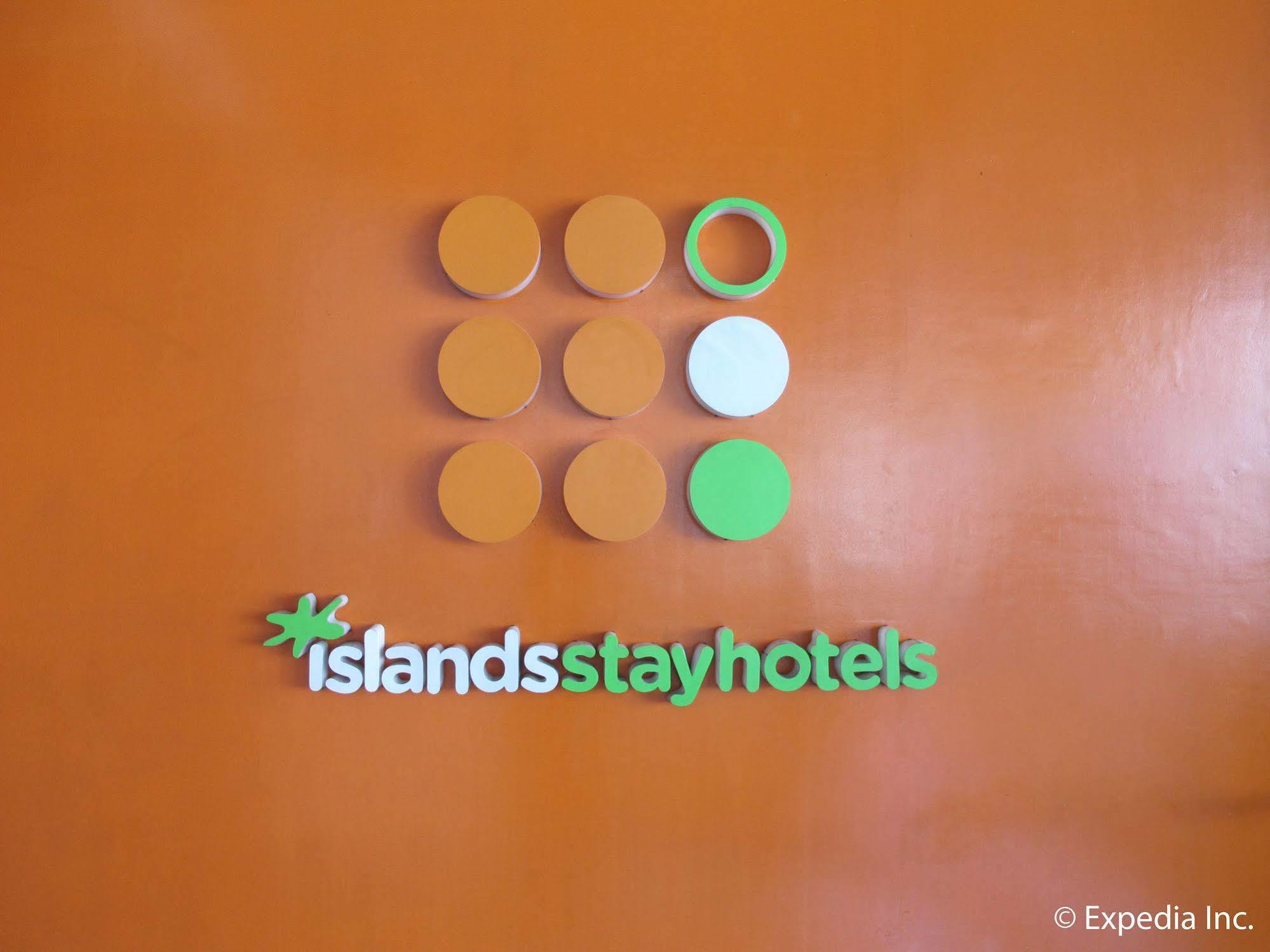 Islands Stay Hotels - Uptown Cebu Stadt Exterior foto